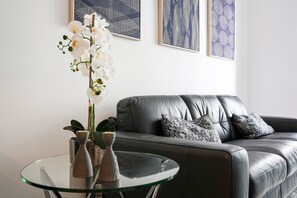 Unwind and enjoy comfort with this classic and elegant sofa