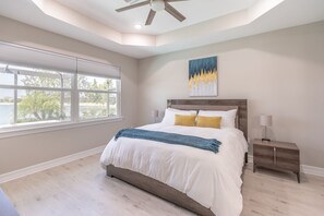 queen bed