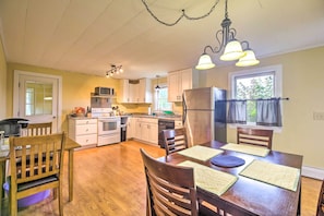 Fully Equipped Kitchen | Single-Story | Free WiFi