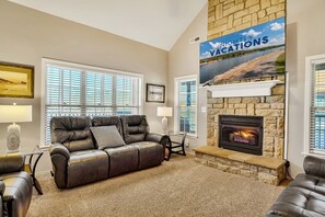 Welcome to the Ozarks! We are ready to host you for an great Branson vacation!