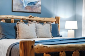 EIGHT king beds and they all offer a restful night's sleep!