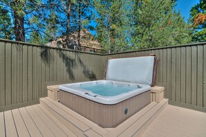 Private Hot Tub - Private Hot tub