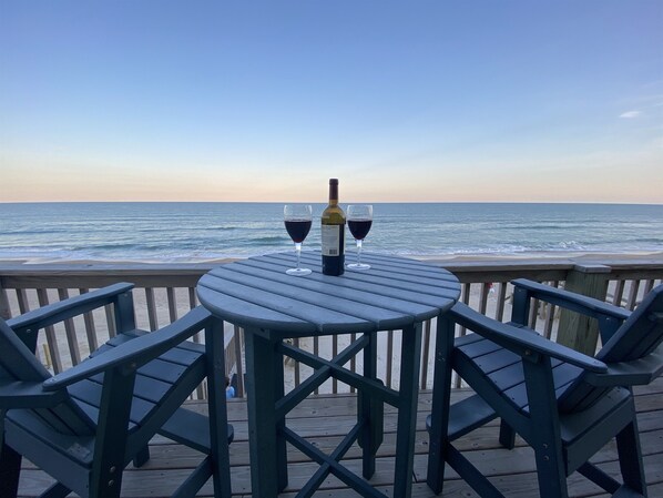 Morning and night, the upper deck's ocean views are spectacular.