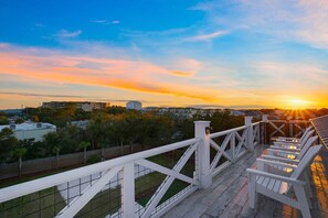 The Belvedere - Extravagant Vacation Rental House with Amazing Outdoor Space Including a Private Pool and Hot Tub in Blue Mountain Beach, Florida - Five Star Properties Destin/30A