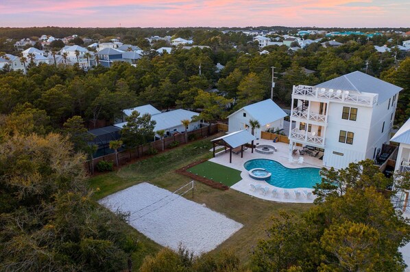 The Belvedere - Extravagant Vacation Rental House with Amazing Outdoor Space Including a Private Pool and Hot Tub in Blue Mountain Beach, Florida - Five Star Properties Destin/30A