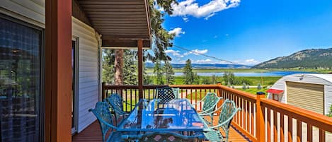 Kalispell Vacation Rental | 2BR | 2BA | Stairs Required | 1,900 Sq Ft
