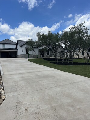 Beautiful and brand new modern home in the Concan Country Club subdivision.