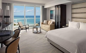 Unit with 1 King bed