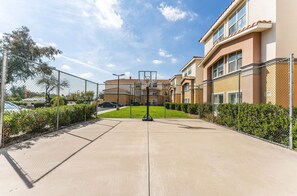 Sportplatz
