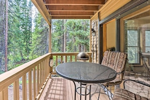 Private Balcony | Vasquez Creek View | Gas Grill