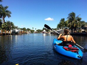 5 Kayaks to enjoy as a group or individually with family and friends