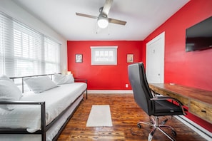 Separate office space is also the 3rd bedroom that sleeps 2.