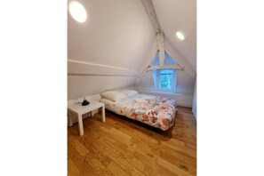 chambre 2 - Lit 140 x 190 cm