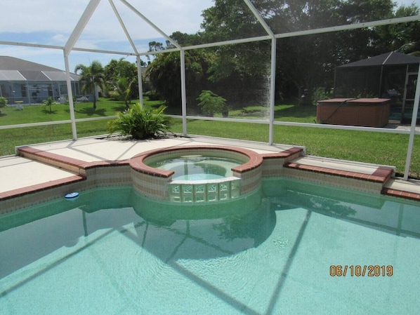 Heated pool and Jacuzzi