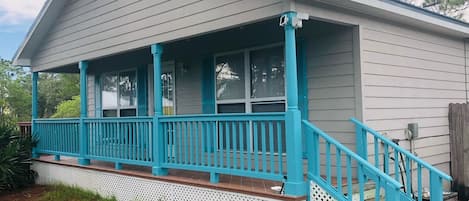 View of house and front porch