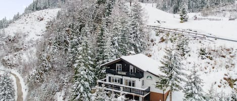 Extérieur maison de vacances [hiver]