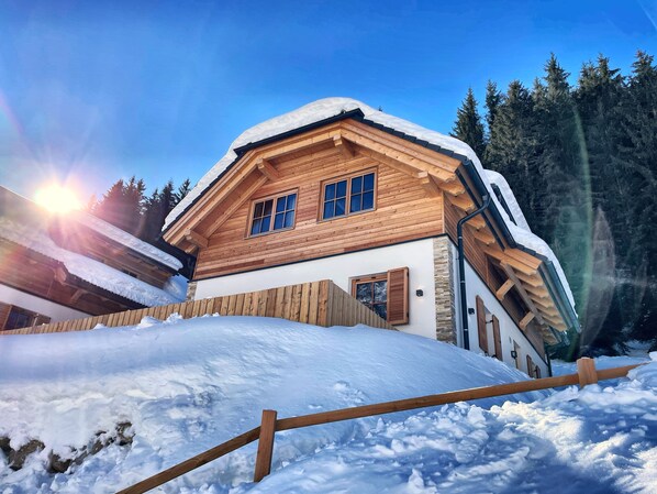 Extérieur maison de vacances [hiver]