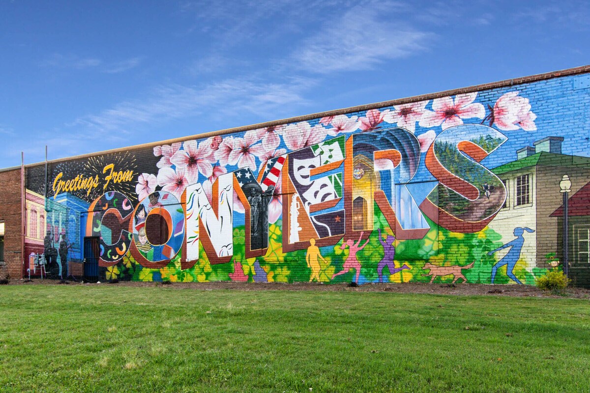 Main Image