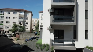 Esterni