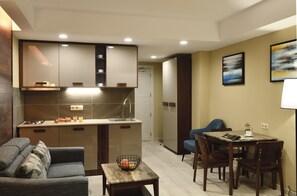 Private kitchenette