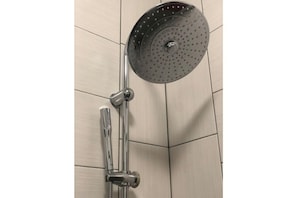 Hand-held showerhead