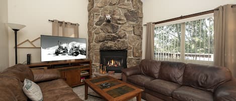 SWP Twin Rivers Vasquez 3 living room fireplace