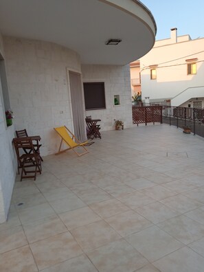 Terassi/patio