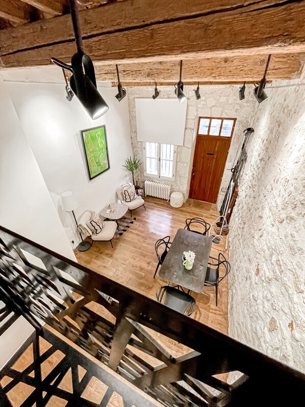 View into the Lounge/Diner and Entrance from the bedroom