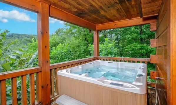 Nothing makes a stay better than a private hot tub overlooking the mountains!