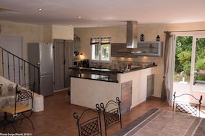 Kitchen area