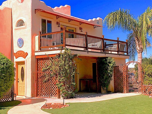 Casita Two Story Private Suite