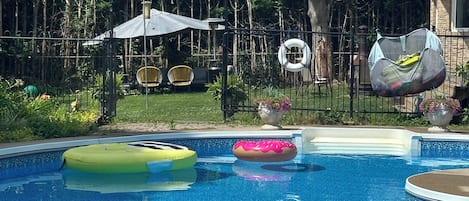 プール