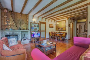 Living and dining room