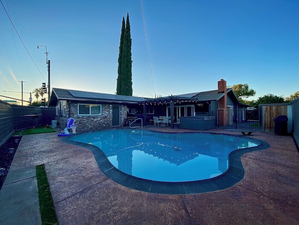 Pool