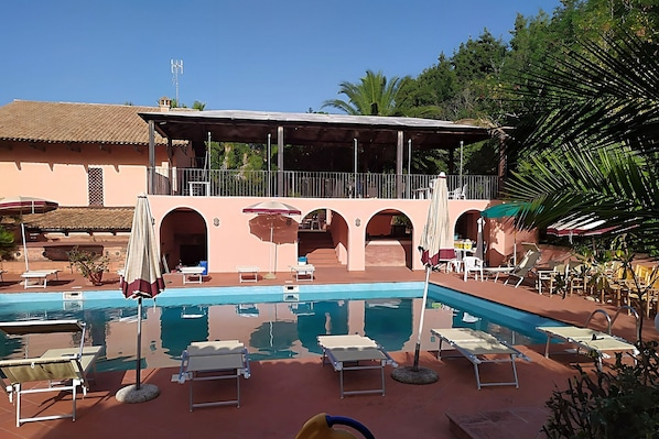 Piscine maison de vacances