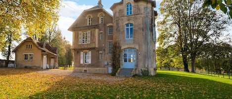 Extérieur maison de vacances [été]