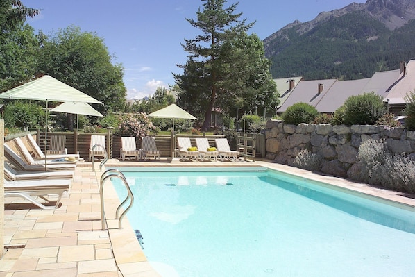 Piscine maison de vacances