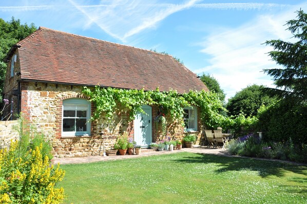 Welcome to Mill Barn holiday cottage in North Chailey, East Sussex