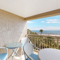 Private Balcony with Direct Ocean View