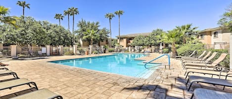 Phoenix Vacation Rental | 2BR | 2BA | Step-Free Access | 1,100 Sq Ft