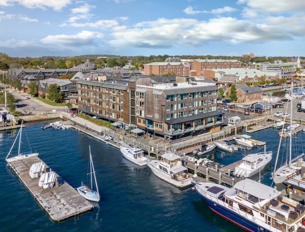 Marina