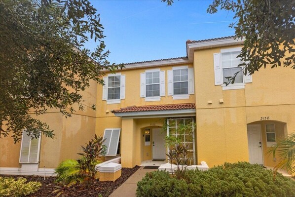 3160 Yellow Lantana Lane (24).jpg
