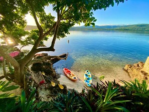 No race to find a parking spot! Kayaks at The Farea, Watermark on Moso, Moso Island Vanuatu