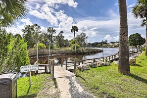 Boat Docks (1 Available Per Unit) | Community Boat Ramp On-Site