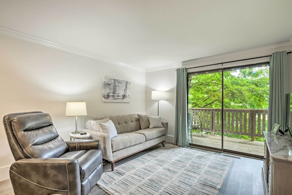 Salem Vacation Rental | 2BR | 1BA | Stairs Required | 790 Sq Ft