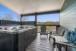 Outdoor Hot Tub