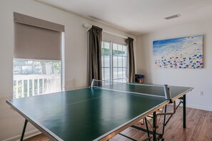 Spielezimmer