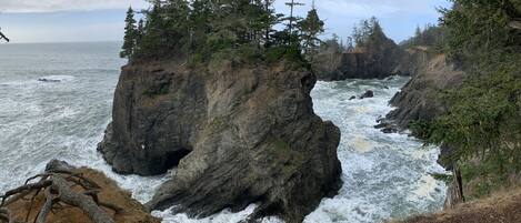 Natural Bridges! Scenic lookout steps from the parking or hike for even more!