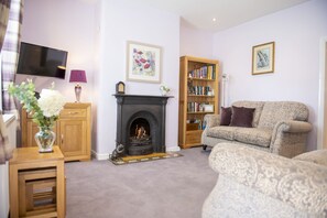Witton View, Bellerby: Light floods the spacious sitting room