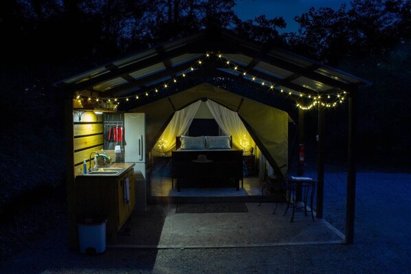 Dusk with battery operated lighting